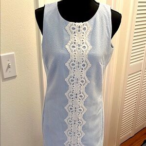 Pappagallo Seersucker Embroidered Front Sleeveless Dress